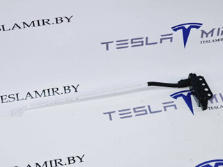 фонарь освещения пространства для ног Tesla Model S 1 поколение [2-й рестайлинг] 2022, 1627365-02, 1627365-01