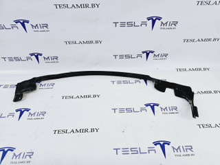 уплотнитель двери Tesla Model S 1 поколение [2-й рестайлинг] 2022, 1005422-00