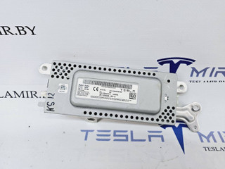 блок радио Tesla Model 3 1 поколение 2023, 1079749-00