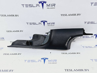 Накладка стойки С внутренняя левая верхняя Tesla Model 3 1 поколение 2023, 1086281-00, 1086281-88