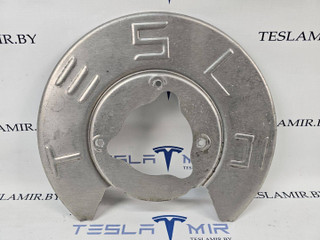 защитный кожух тормозного механизма Tesla Model 3 1 поколение 2023, 1044665-00