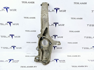 кулак поворотный левый Tesla Model 3 1 поколение 2019, 1044311-00