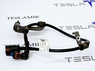 Электропроводка суппорта (ручника) правая Tesla Model 3 1 поколение 2019, 1098483-00