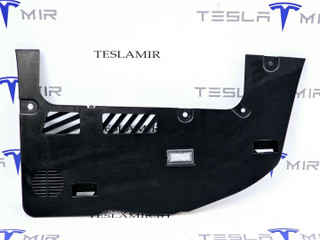 пластик Tesla Model 3 1 поколение 2019, 1100553-00, 1130978-00