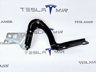 петля капота правая Tesla Model Y 1 поколение 2021, 1496268-00