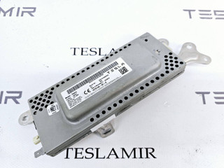 блок радио Tesla Model 3 1 поколение 2019, 1079749-00