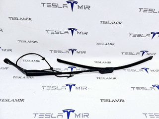 щеткодержатель (поводок стеклоочистителя, дворник) Tesla Model 3 1 поколение 2019, 1076728-00, 1076730-00, 1076726-00