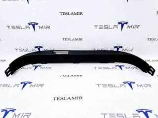 накладка на порог внутренняя Tesla Model X 1 поколение 2018, 1105141-00, 1118845-00