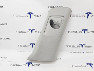 Накладка стойки B внутренняя Tesla Model 3 1 поколение 2022, 1086255-01