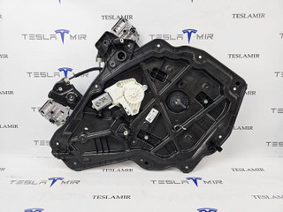 стеклоподъемник задний левый Tesla Model Y 1 поколение 2021, 1495512-99, 1526806-00, 1526802-00, 1526797-00