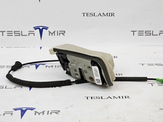 замок двери передней левой Tesla Model Y 1 поколение 2022, 1500672-00