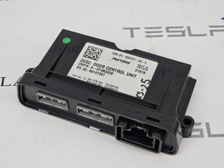 Модуль (блок) управления двери передний Tesla Model S 1 поколение [рестайлинг] 2018, 1003101-00