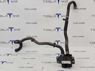 Клапан охлаждающей жидкости (бинокль) Tesla Model S 1 поколение [рестайлинг] 2018, 1003117-00, 1065814-00