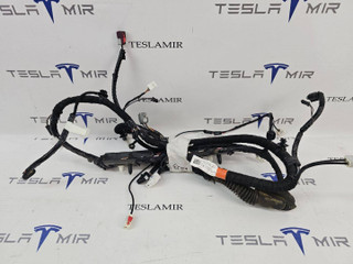 Проводка крышки багажника Tesla Model Y 1 поколение 2022, 1616689-00