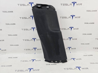 Накладка стойки B внутренняя Tesla Model Y 1 поколение 2022, 1718032-97