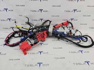 проводка салона Tesla Model Y 1 поколение 2022, 2489041-00, 1616676-00