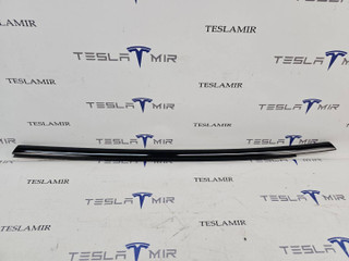 молдинг двери задней левой Tesla Model S 1 поколение [2-й рестайлинг] 2022, 1873553-22, 1600177-00, 1600178-00
