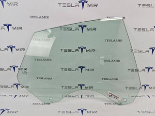 стекло двери задней правой Tesla Model S 1 поколение [2-й рестайлинг] 2022, 1588354-00
