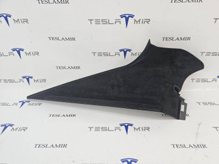 Накладка стойки С внутренняя левая верхняя Tesla Model S 1 поколение [2-й рестайлинг] 2022, 1565766-00