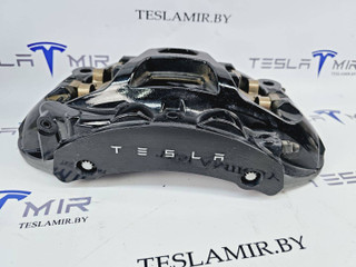 суппорт передний правый Tesla Model S 1 поколение [2-й рестайлинг] 2022, 1420622-00