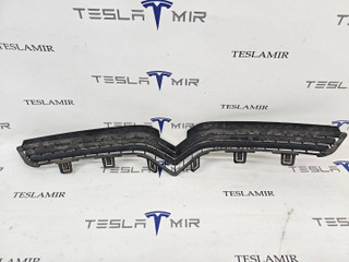 Решетка гриль декоративная основного радиатора (передний бампер) Tesla Model X 1 поколение 2018, 1050143-00