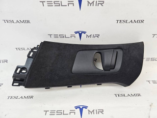 Накладка стойки B внутренняя Tesla Model X 1 поколение 2018, 1035951-16, 1045664-02, 1080487-00