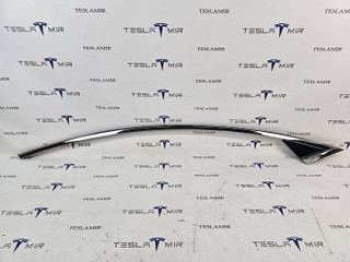 Молдинг кузова боковой наружный верхний правый Tesla Model X 1 поколение 2018, 1128872-00