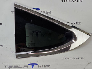 стекло кузовное боковое левое Tesla Model X 1 поколение 2018, 1034906-00