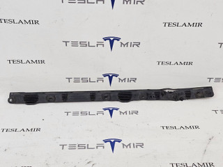 Накладка батареи высоковольтной боковая передняя Tesla Model X 1 поколение 2018, 1032384-00