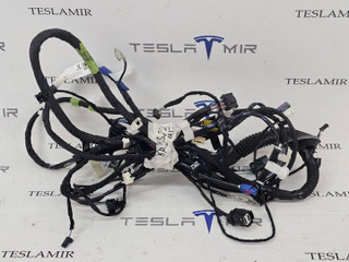 Проводка крышки багажника Tesla Model X 1 поколение 2018, 2032443-01