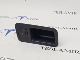 кнопка открытия багажника Tesla Model S 1 поколение [рестайлинг] 2017, 1009264-00, 1010327-00