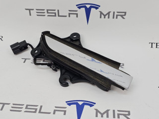 ручка наружная задняя правая Tesla Model X 1 поколение 2018, 1045158-00