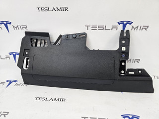 подушка безопасности коленная Tesla Model 3 1 поколение 2023, 1083345-00, 1143753-00, 1077825-00
