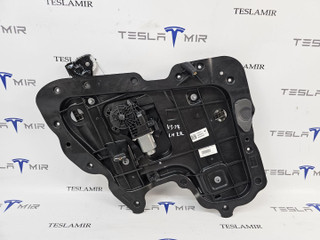 стеклоподъемник задний левый Tesla Model 3 1 поколение 2023, 1096622-00