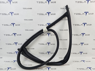 уплотнитель двери Tesla Model 3 2 поколение 2024, 1910984-00