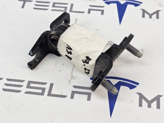 петля двери Tesla Model 3 1 поколение 2023, 1091333-00