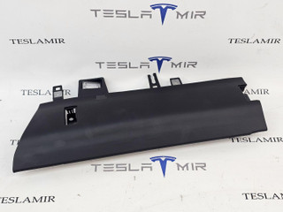 подушка безопасности коленная Tesla Model 3 2 поколение 2024, 1077826-00, 1774463-00