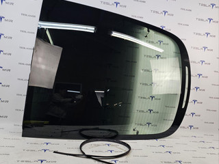 Стекло панорамной крыши Tesla Model 3 2 поколение 2024, 1770888-00