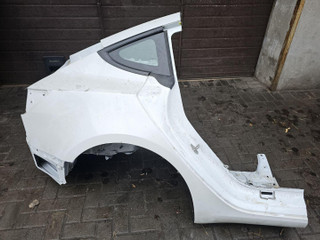 крыло заднее правое Tesla Model 3 2 поколение 2024, 1903545-S0, 1910795-S0