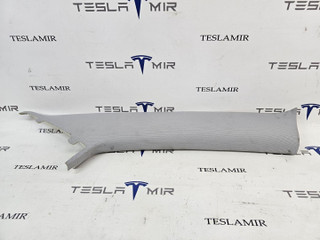 Накладка декоративная стойки А внутренняя правая верхняя Tesla Model 3 2 поколение 2024, 1731774-10