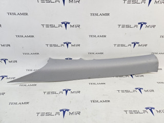 Накладка стойки С внутренняя правая верхняя Tesla Model 3 2 поколение 2024, 1771856-10