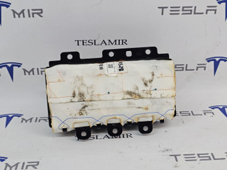подушка безопасности пассажира Tesla Model 3 2 поколение 2024, 1728461-00