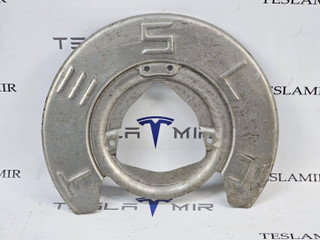 защитный кожух тормозного механизма Tesla Model 3 1 поколение 2023, 1044661-00