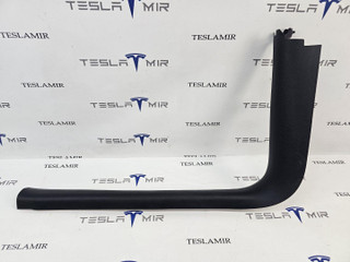 Накладка декоративная стойки А внутренняя левая нижняя Tesla Model Y 1 поколение 2024, 1494619-00