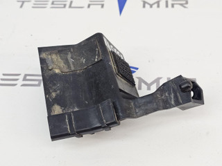Кронштейн порога Tesla Model Y 1 поколение 2024, 1555377-00