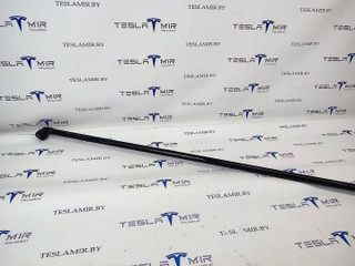 Патрубок системы охлаждения пластиковый Tesla Model Y 1 поколение 2024, 1530118-00