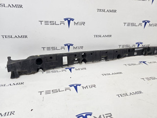 Кронштейн порога Tesla Model X 1 поколение 2018, 1046690-00