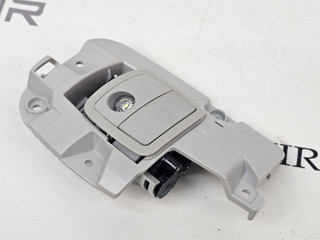 крючок для одежды Tesla Model Y 1 поколение 2024, 1692060-00, 1680907-00