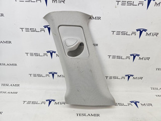 Накладка стойки B внутренняя Tesla Model Y 1 поколение 2024, 1494606-00