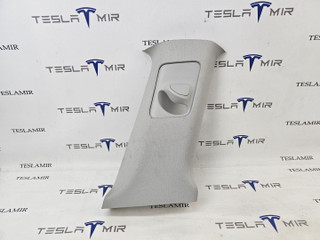 Накладка стойки B внутренняя Tesla Model Y 1 поколение 2024, 1494607-00